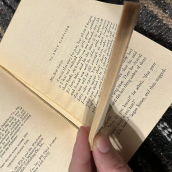 Vintage 1974 The Chronicles of Narnia Box Set 1-7 CS Lewis - Some Wear, SEE NOTE - Picture 7 of 9